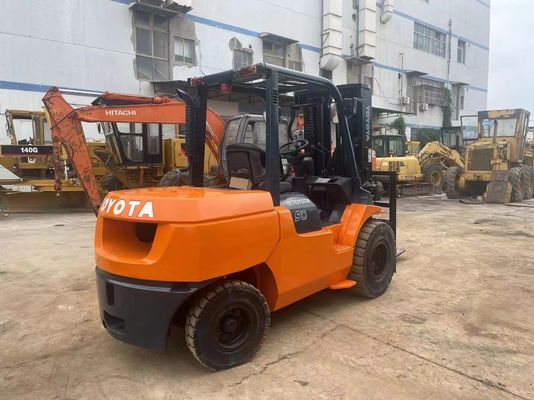 5 Ton 7FD50 Digunakan Toyota Forklift Original Jepang Pengurangan Kebisingan Untuk Gudang