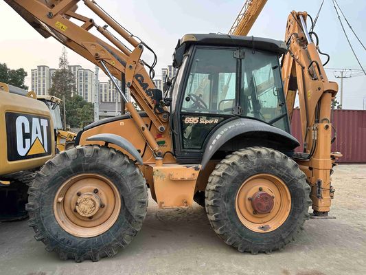 CASE 695SR Pemuat backhoe bekas Konstruksi kuat 4 roda backhoe loader