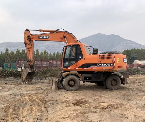 Warna Asli Digunakan Doosan DH210W-7 Penggali Roda Dalam Kondisi Baik/ Digunakan Doosan Penggali Roda Untuk Dijual