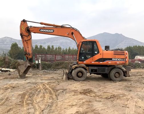 Warna Asli Digunakan Doosan DH210W-7 Penggali Roda Dalam Kondisi Baik/ Digunakan Doosan Penggali Roda Untuk Dijual