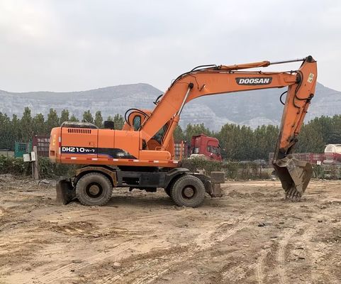 Warna Asli Digunakan Doosan DH210W-7 Penggali Roda Dalam Kondisi Baik/ Digunakan Doosan Penggali Roda Untuk Dijual