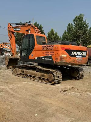 Warna asli digunakan Doosan DX225LC-9C Crawler Excavator Dalam kondisi yang sangat baik