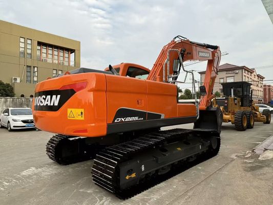 Original Korea Doosan DX225LCA Peralatan Excavator bekas Crawler tipe