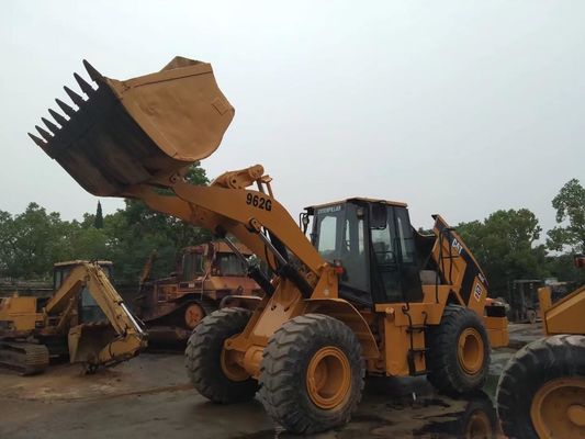 Caterpillar 962G bekas wheel loader kondisi baik depan CAT 962G loader