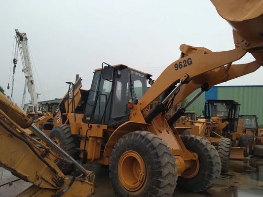 Caterpillar 962G bekas wheel loader kondisi baik depan CAT 962G loader