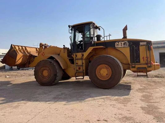 Roda Caterpillar 980G Loader Mudah dioperasikan Dalam kondisi baik