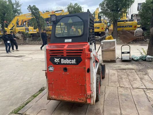 Warna asli digunakan Bodcat S70 Skid Steer Loader Efisiensi bahan bakar Operasi stabil