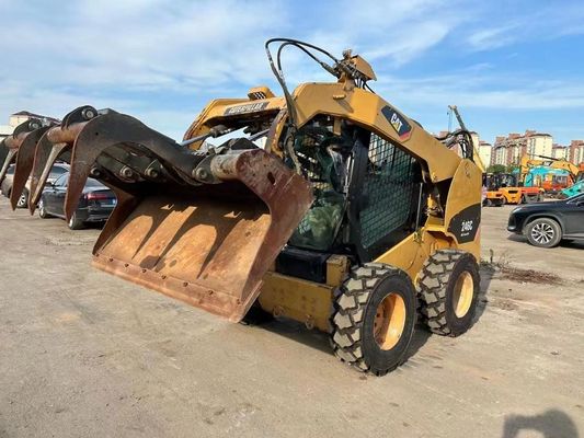 CAT 246C Warna asli digunakan Skid Steer Loader Keamanan dan Akurasi Dalam Kondisi Baik