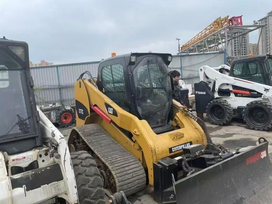 Kuat 277C digunakan Caterpillar Skid Steer Efisiensi bahan bakar dalam kondisi baik