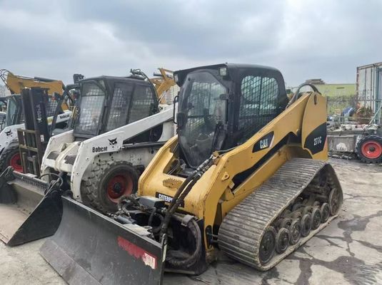 Kuat 277C digunakan Caterpillar Skid Steer Efisiensi bahan bakar dalam kondisi baik