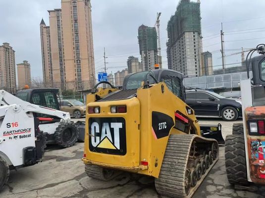 Kuat 277C digunakan Caterpillar Skid Steer Efisiensi bahan bakar dalam kondisi baik