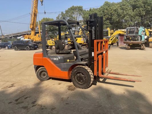 5 Ton Toyota 7FD50 Truk Forklift Bekas Mudah Operasi Truk Forklift Bekas
