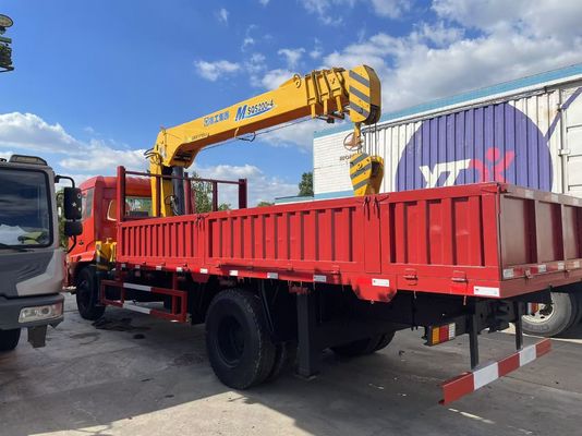 8 Ton XCMG SQS200-4 Truk Dipasang Crane Digunakan Dengan Truk DongFeng Tahun 2019