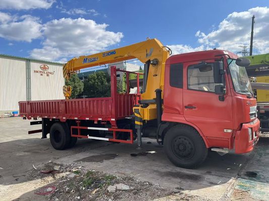 8 Ton XCMG SQS200-4 Truk Dipasang Crane Digunakan Dengan Truk DongFeng Tahun 2019