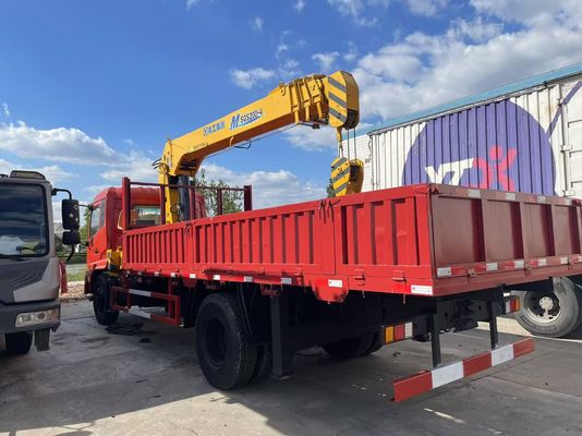 8 Ton XCMG SQS200-4 Truk Dipasang Crane Digunakan Dengan Truk DongFeng Tahun 2019
