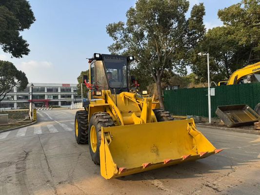 Komatsu WA100-1 Mesin Pengisi Roda Asli Jepang Bekerja di Taman