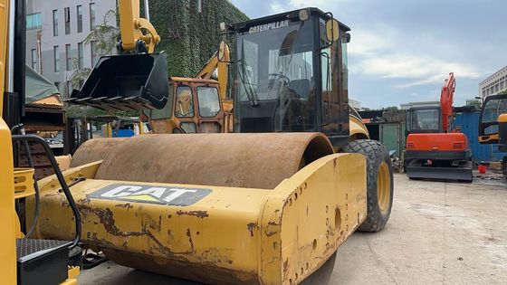 Warna asli digunakan Caterpillar CS-683E Single Drum Road Roller Dalam kondisi yang sangat baik