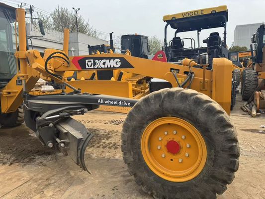 6 Drive Motor Grader 2023 Tahun Digunakan XCMG GR2153 Motor Grader Efisiensi Bahan Bakar Untuk Konstruksi