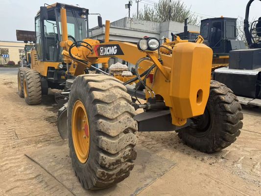 6 Drive Motor Grader 2023 Tahun Digunakan XCMG GR2153 Motor Grader Efisiensi Bahan Bakar Untuk Konstruksi