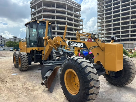 Kondisi Sangat Baik Bekas XCMG GR2403 Motor Grader Dengan Hydraulic Ripper Dijual