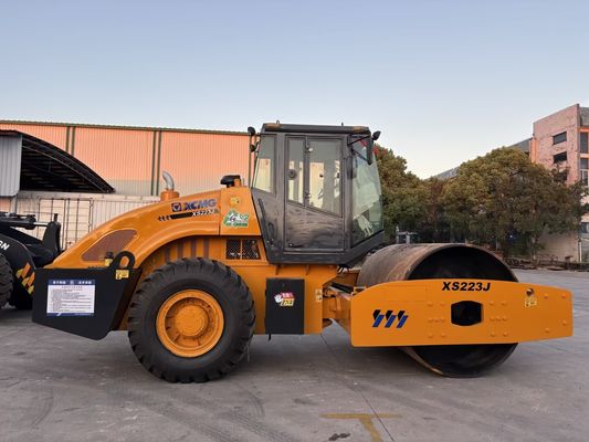 Digunakan XCMG XS223J Single Drum Compactor Mudah Operasi Dan Kondisi Baik