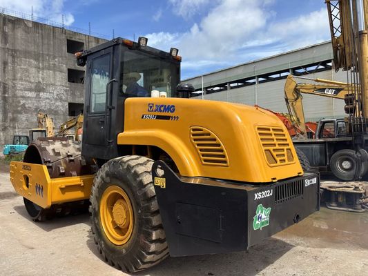 Digunakan XCMG XS202J Single Drum Road Roller Dengan Sheepfoot Dengan Harga Murah